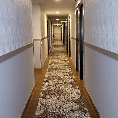 Bahia Hotel 2*